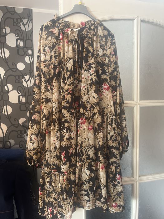 Sukienka cienka na podszewce