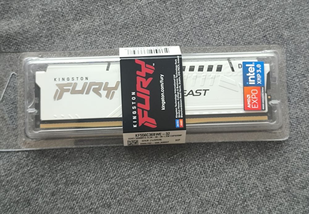 Ddr5 32gb 5600Mhz nova Kingston Fury