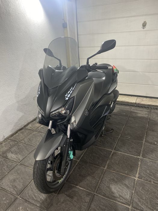 Yamaha X-Max 125cc