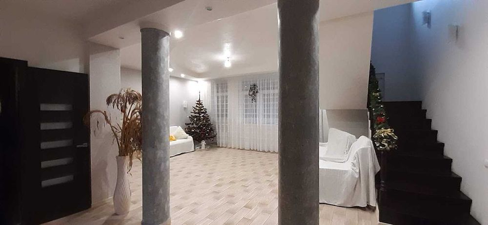 Відмінне поєднання ділянки і будинку!