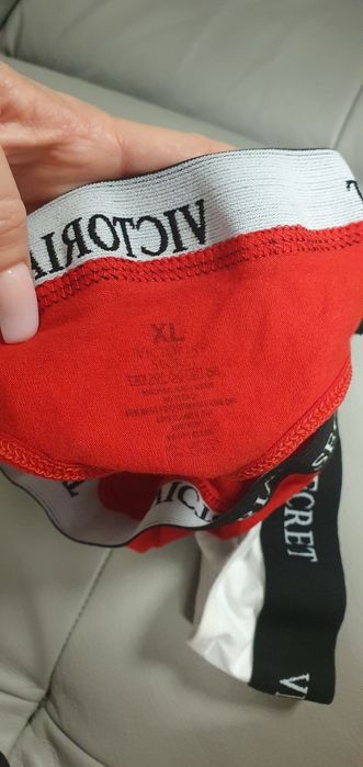 Majtki stringi Victoria Secret nowe xl