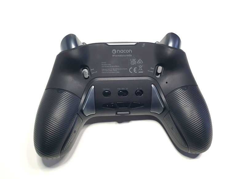 Pad nacon revolution 5 pro Stan Idealny Komplet