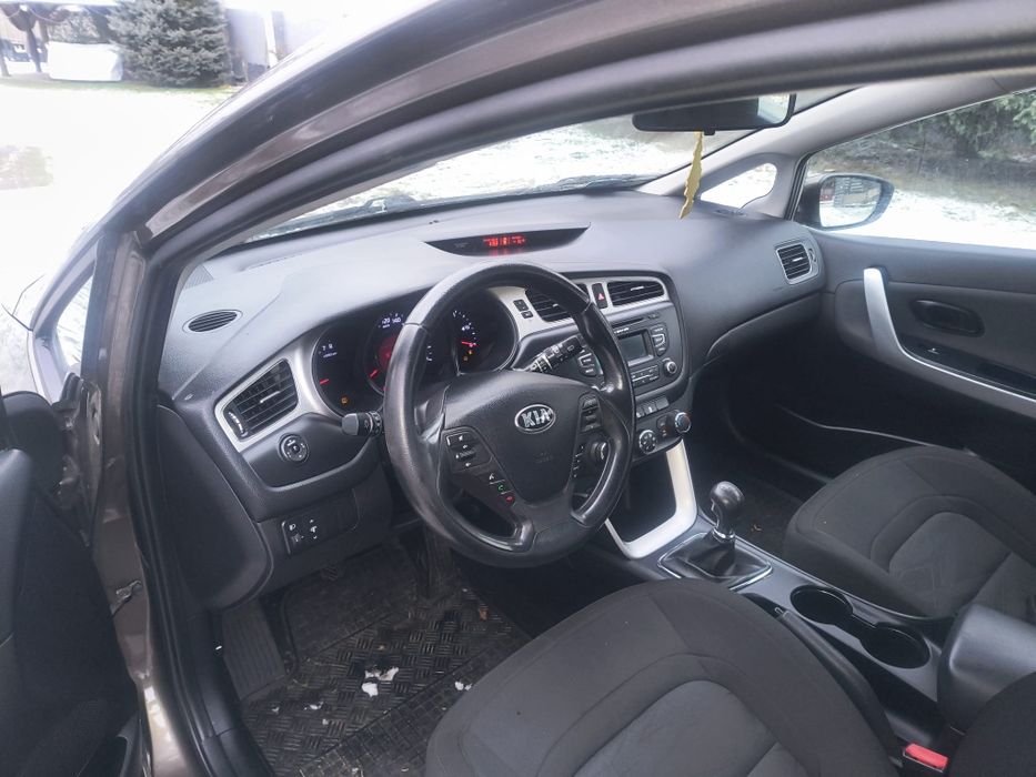 Sprzedam KIA Ceed 1.6 benz. 2015r Możliwa zamiana