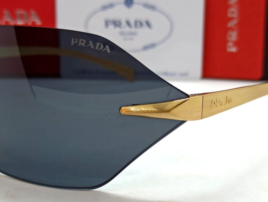 Брендовые очки унисекс солнцезащитные модные черные в золоте безоправн