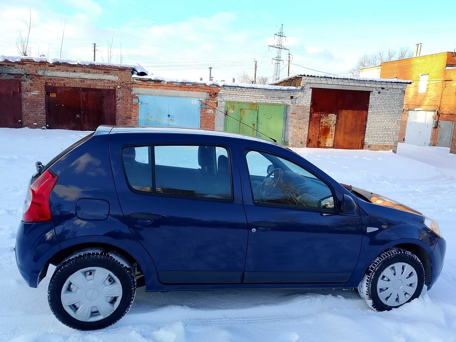 Продам Dacia Sandero 1.4