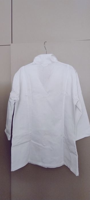 Biały fartuch, bluza medyczna, kitel