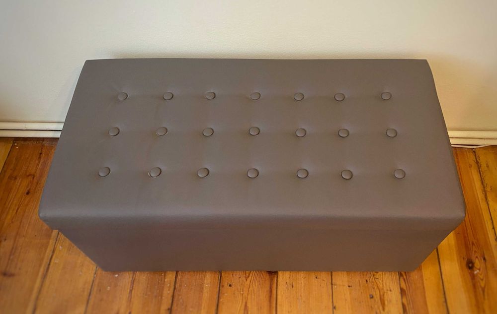 Skrzynia tapicerowana / Pufa ze schowkiem