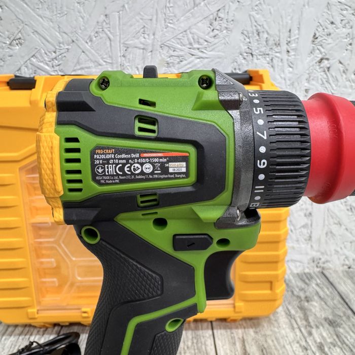 Шуруповерт Procraft PA20Li DFR 20V 2Аг 50Нм Безщітковий Кейс