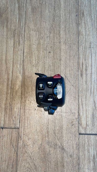 COMUTADOR LADO ESQUERDO PARA DUCATI MULTISTRADA V4 PIKES PEAK