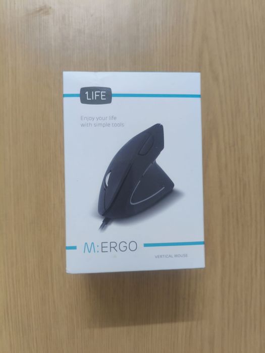 Rato vertical ergonómico