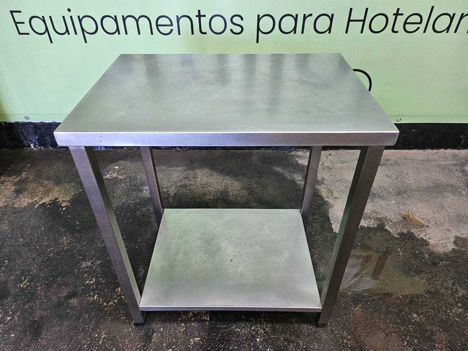 Bancadas em inox novas e usadas
