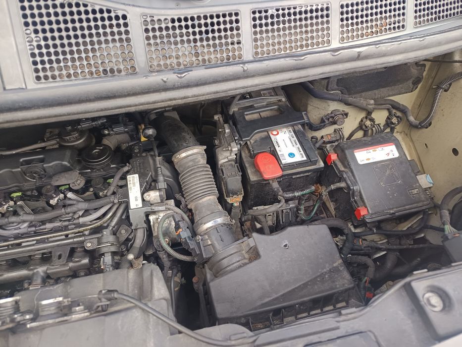 Pegouet expert  camioneta