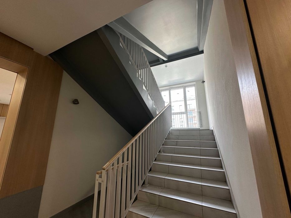 Простора 1к квартира в малоповерховому будинку, Вовчинець