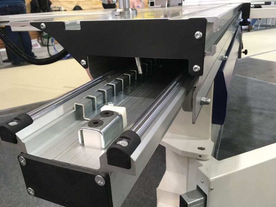 RIKON 11-315X форматно-розкрійні верстати, 3200 мм, нові