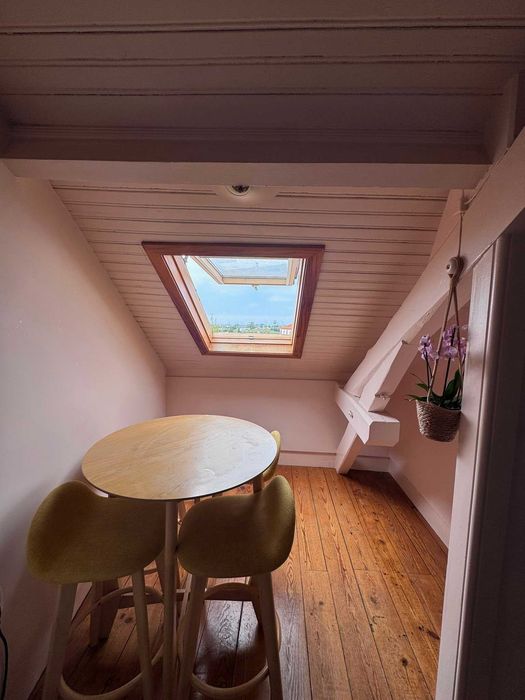 Apartamento T1 na Praça do Rossio. Inclui custos com luz, água e Internet! Imóvel Arte Nova