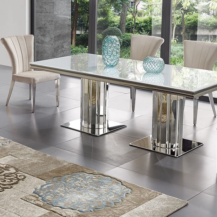Stół glamour Retford II do jadalni salonu blat szklany