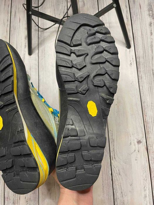 Трекинговые ботинки La Sportiva