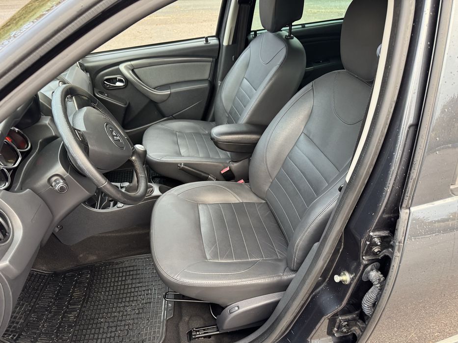 Продам Дастер 16рік  1,6 газ-бенз