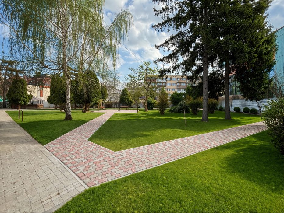 Usługi mini - koparkami Prace ziemne / Brukarstwo układanie kostki