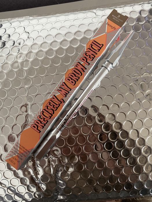 Kredka do brwi precisely my brow pencil benefit 3