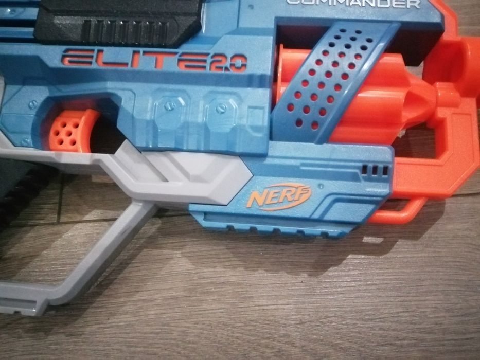 Бластер Nerf elite 2.0 commander