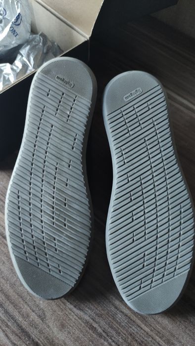 Туфлі чоловічі 43 розмір Bertoni