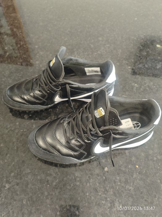 Sapatilhas/Chuteiras Nike Premier IV Turf n.42