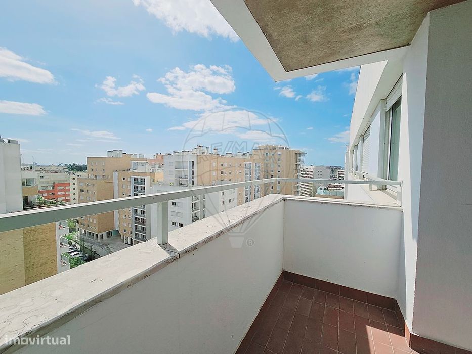 Apartamento T1 para arrendamento
