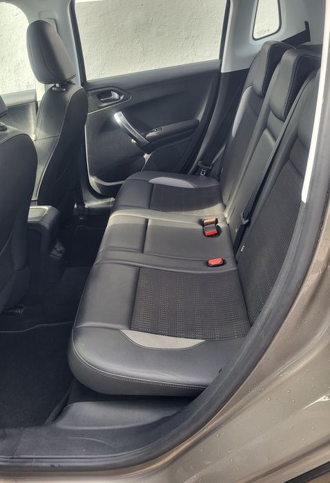 Peugeot 2008 1.6 BlueHDi 120cv cx6