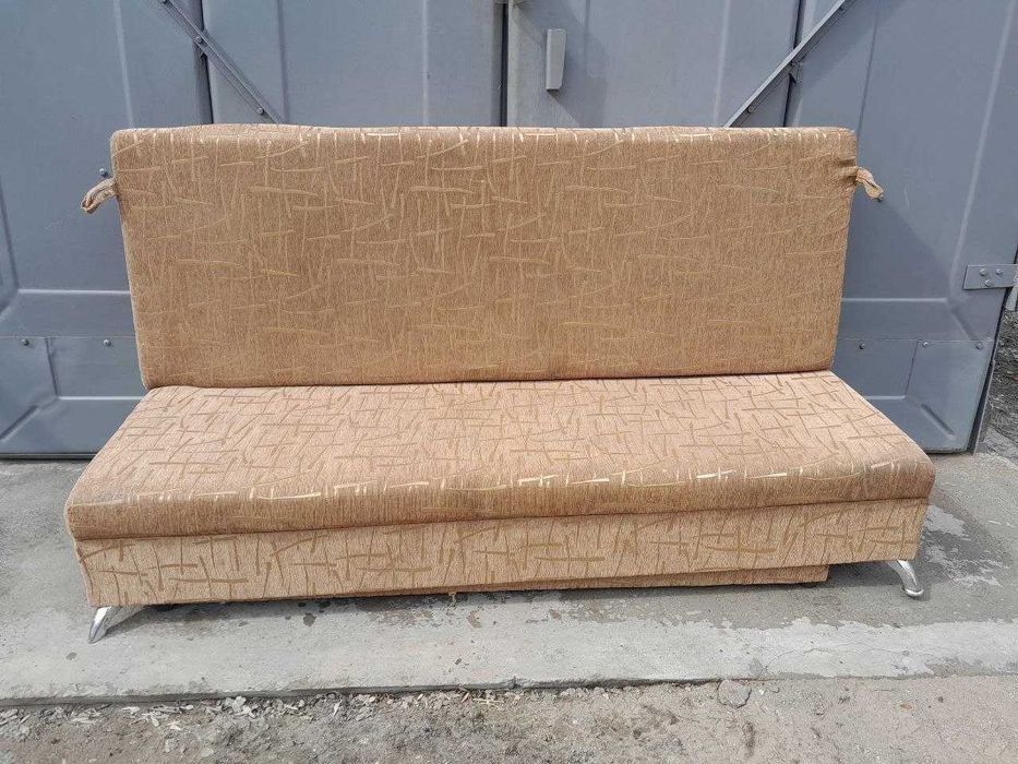 Диван-еврокнижка