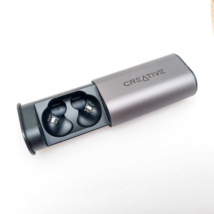 Headphones Creative Outlier Air