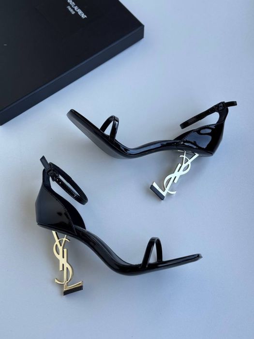 Босоніжки YSL чорний лак топ