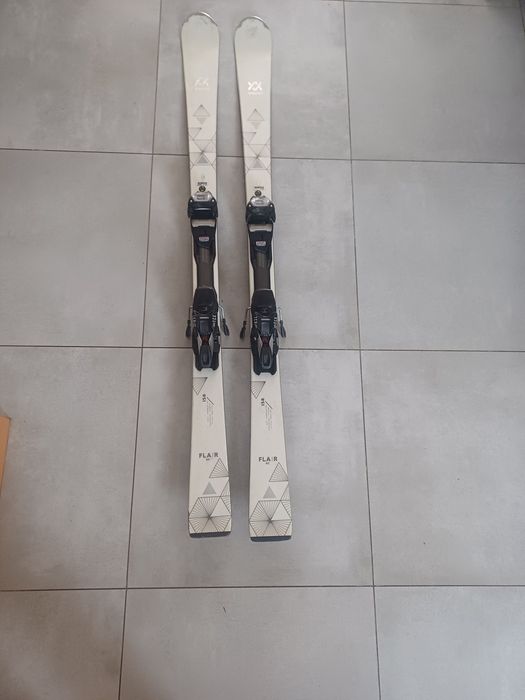 Narty zjazdowe Völkl 158cm serwisowane