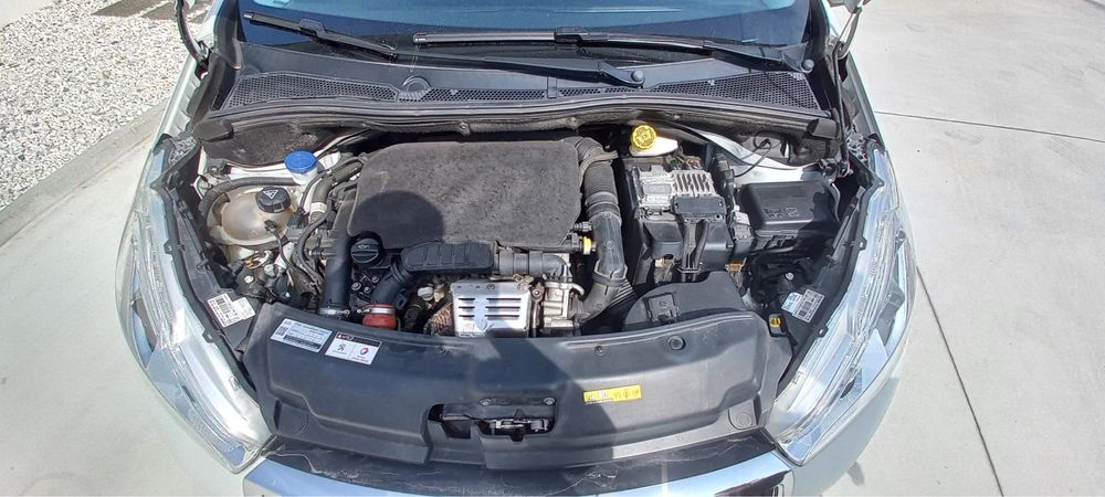 Peugeot 208 1.2 PureTech Allure