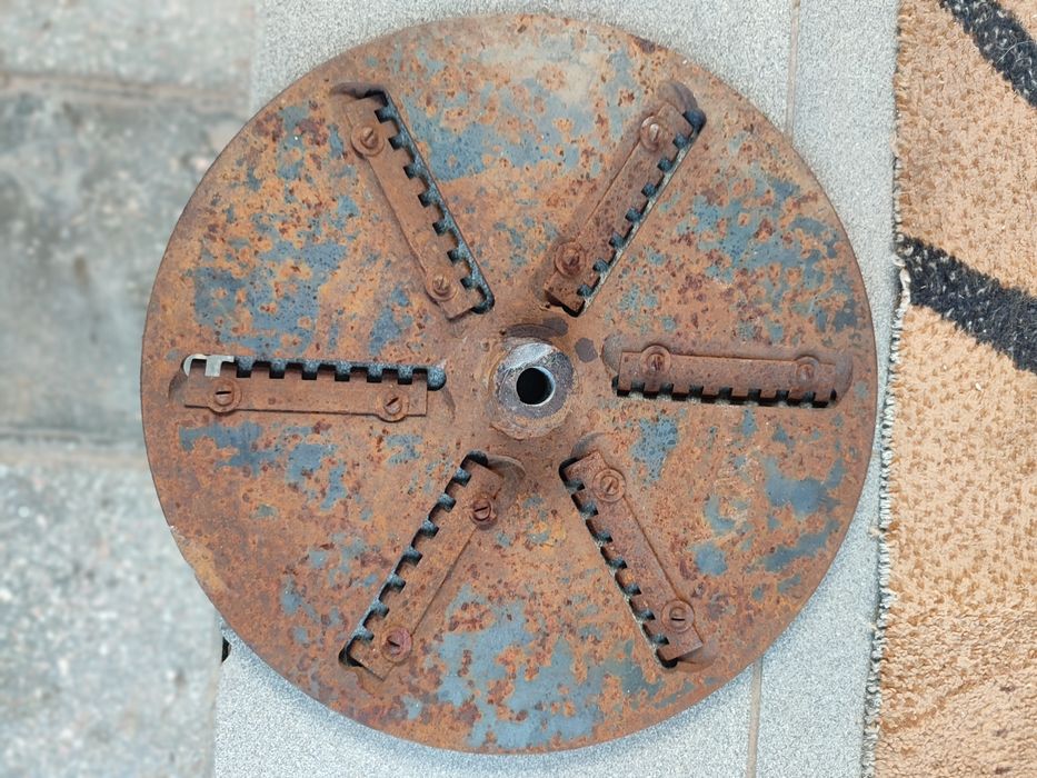 Диск на корморезку 6 ножей.