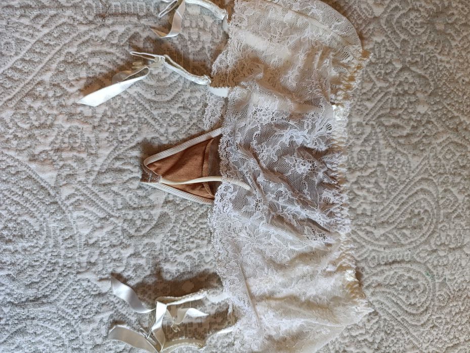 Пояс для панчохи Victoria Secret, L