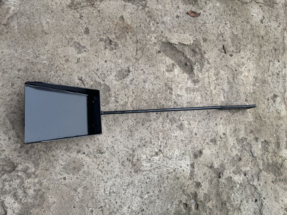 Кочерга и совок печной