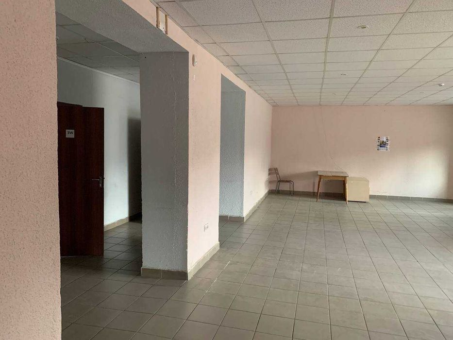 Продаж комерційного приміщення вул. Галицька