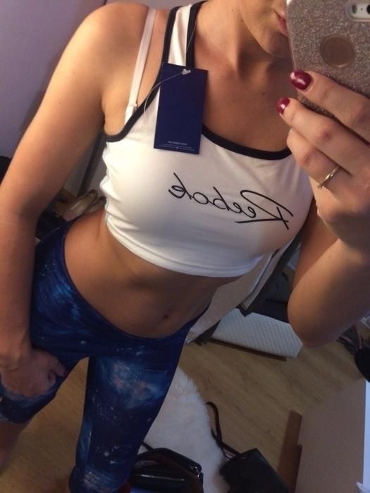 Top sportowy Top crop reebok M