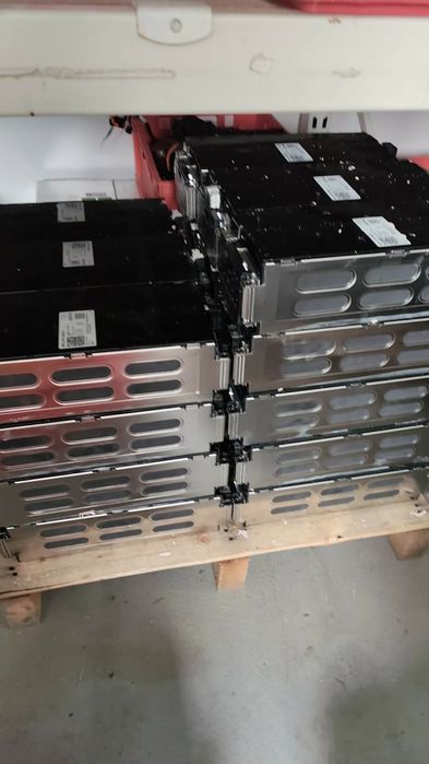 Bateria trakcyjna audi e-tron 95kwh również na magazyn energi