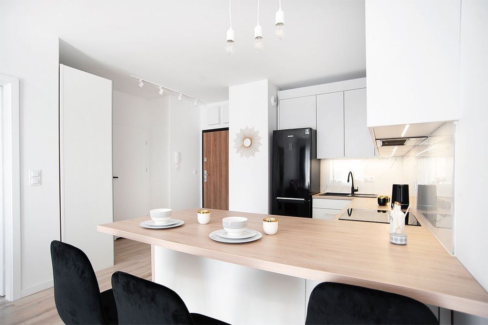 Stylowe, 2-pokojowe mieszkanie 36 m² z balkonem –pełne wyposażenie