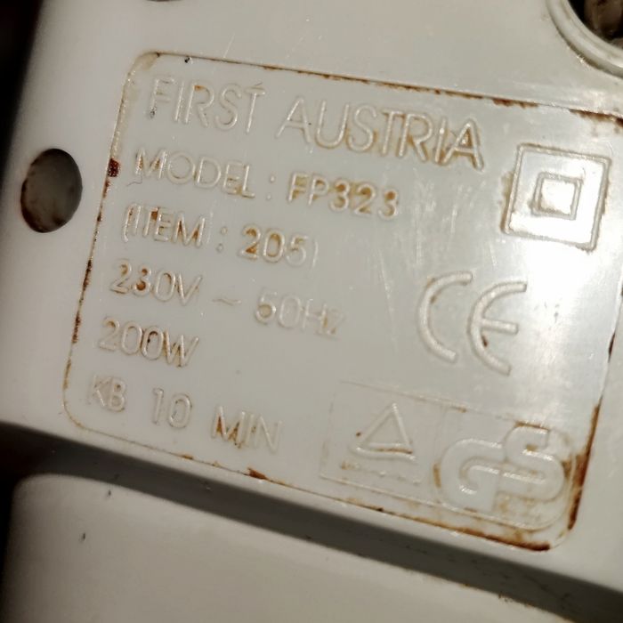 Міксер ручний First Austria