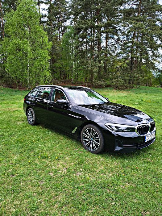 BMW 5 2022 Pełny serwis ASO koniakowe skóry 1 właściciel ideał nowe opony