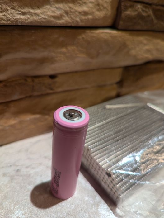 Неодимові магніти 3×2 мм для акумуляторів 18650, 21700 нікел. покриття