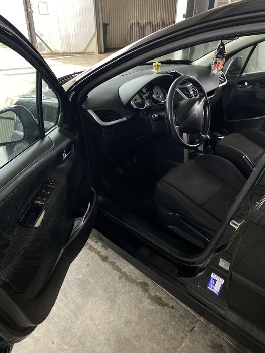 Peugeot 207 sw 1.6 disel