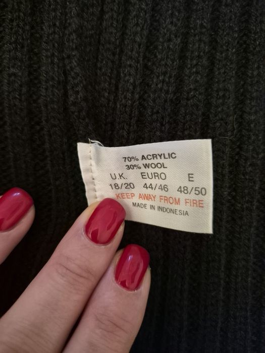 Довгий в'язаний кардиган