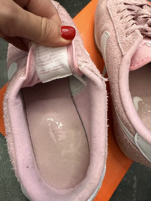 Кртсовки Nike розозовые