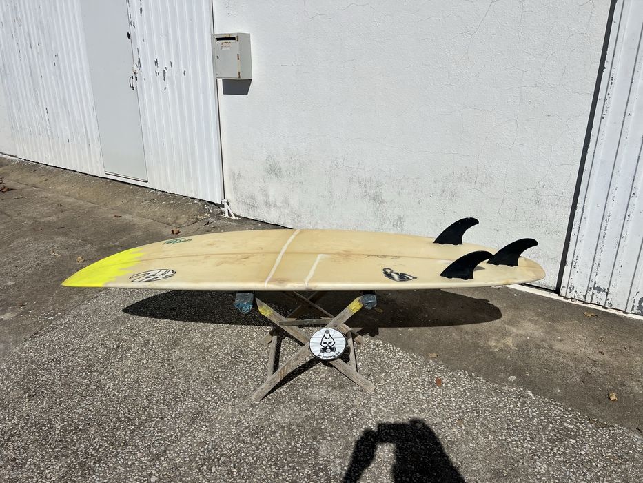 Prancha  surf 6.8