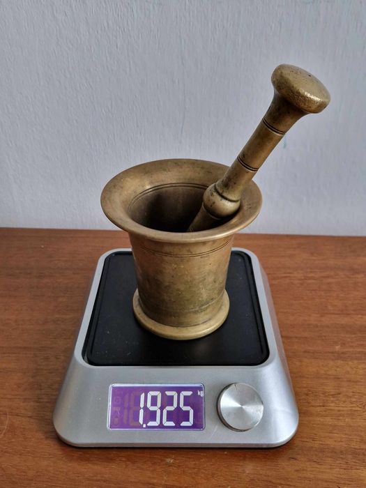 Moździerz z mosiądzu