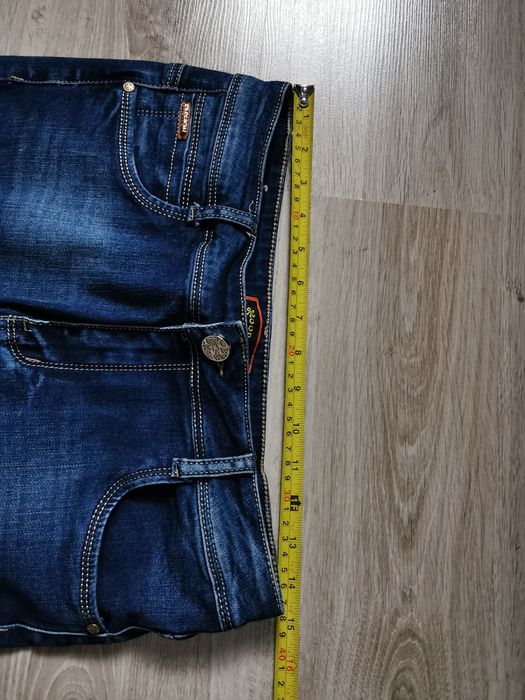 Spodnie jeansowe M jak nowe